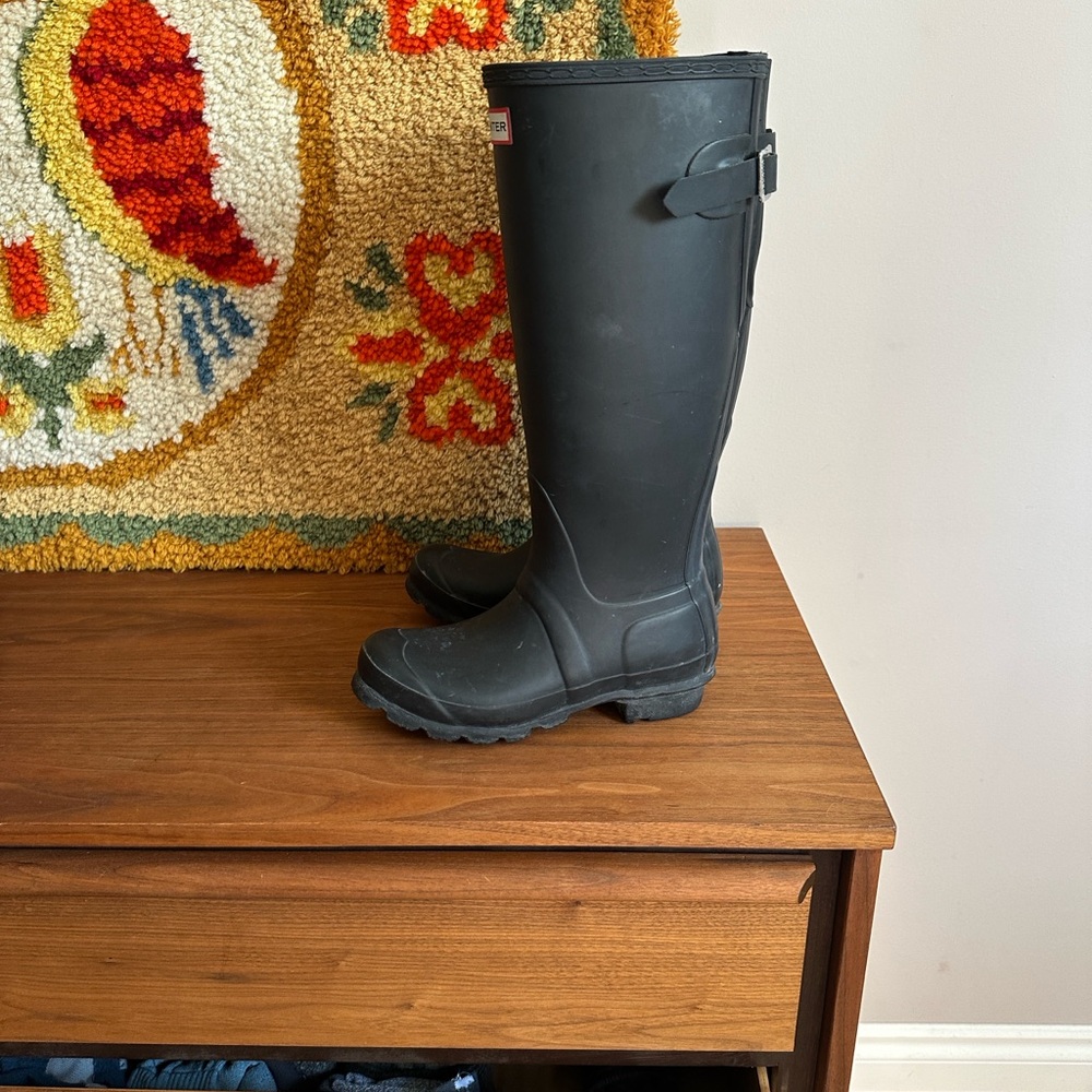 Hunter Classic Black Knee-High Boots - Picture 3 of 7